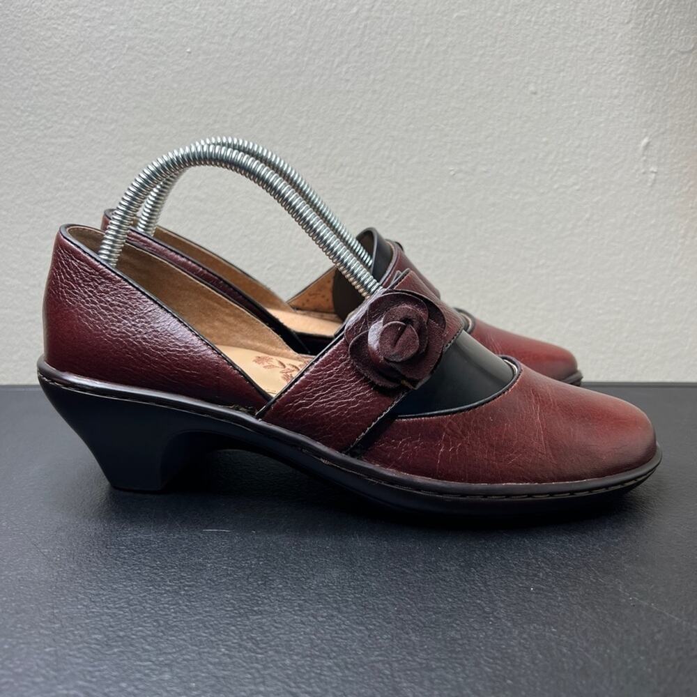Softt Women’s Leather Mary Jane Shoes Size 8 Narrow Brown Red Work Comfort 🌹